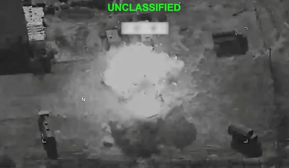 US military carries out 'heavy wave' of retaliatory strikes on Iran for attack on bases