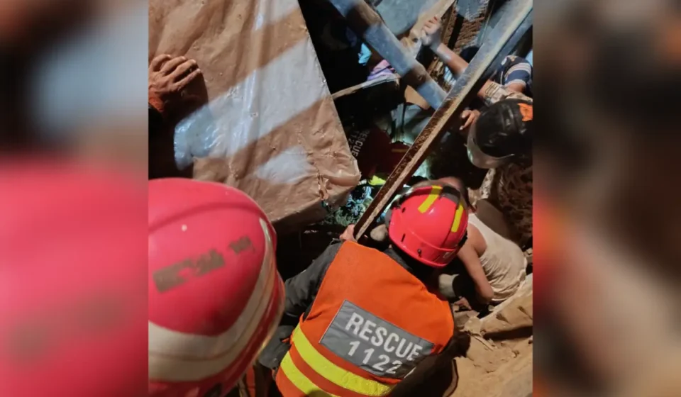 At least 11 killed, 6 injured as three-storey building collapses in Lahore's Harbanspura