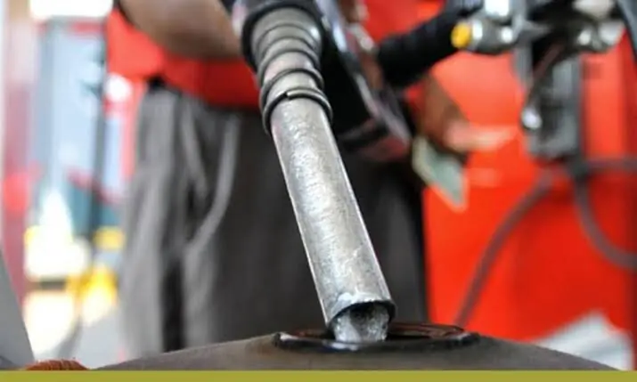 Govt cuts petrol price by 12 paisas, diesel by 66 paisas for the next three days