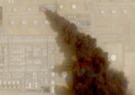 US, Saudis attack Iran-backed groups in Iraq, threatening to intensify conflict