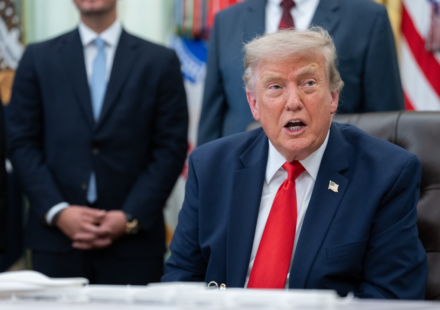 War powers resolution fails as Senate Republicans stand by Trump on Iran
