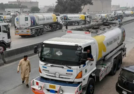Criminal record verification of Lahore's commercial drivers in the offing